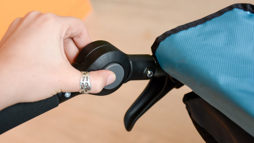 the revolution's adjustable handlebar provides a variety of options...