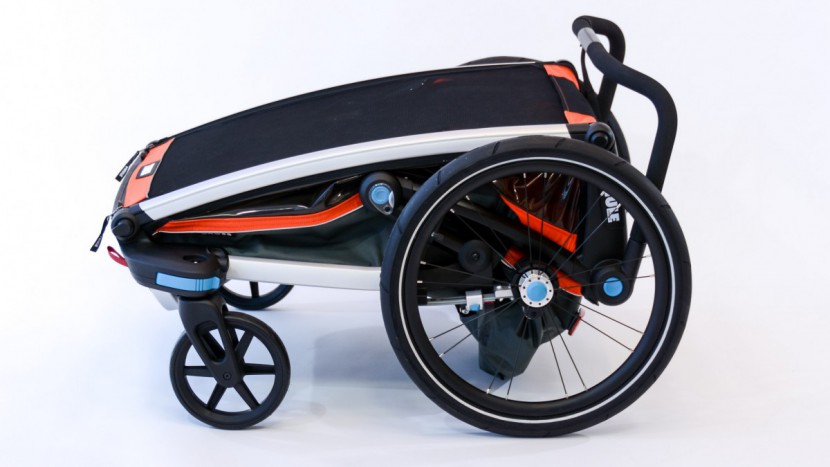 thule chariot cross 2 - the cross 2 is a larger folded package which makes it harder to stow...