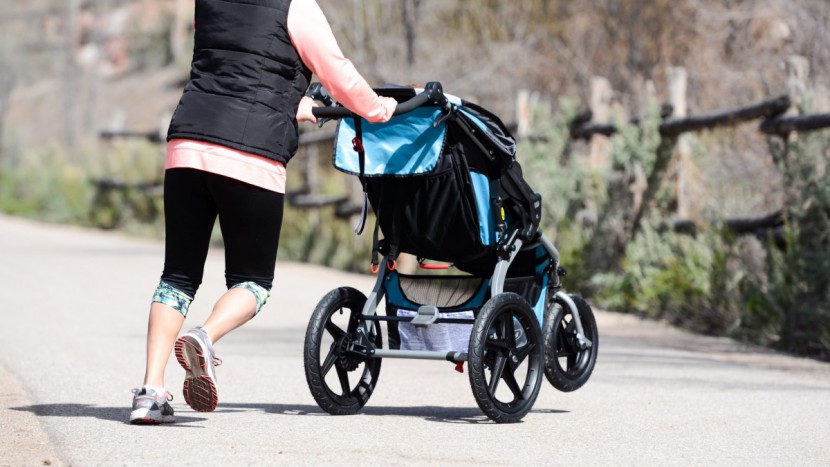 bob revolution flex 2.0 - the revolution flex rolls smoothly from place to place with tight...