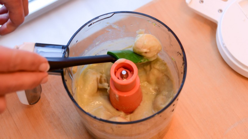 banana puree with large chunks still present.
