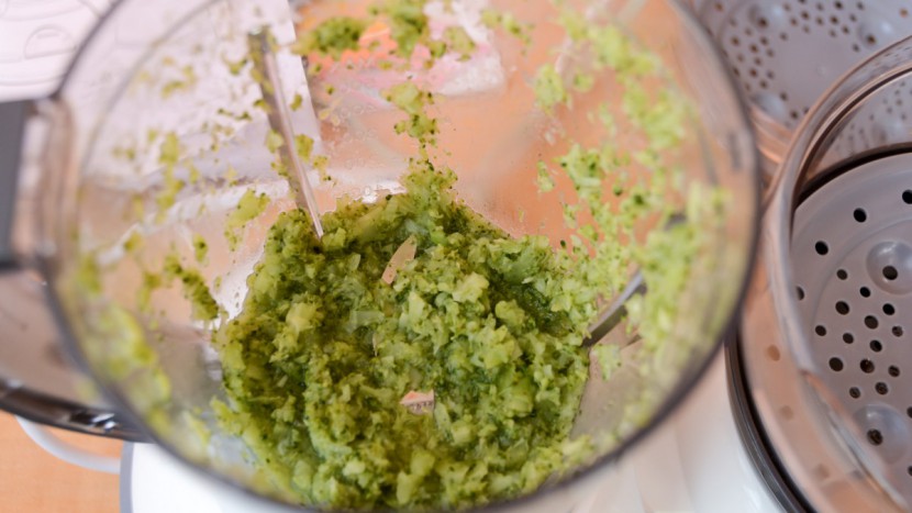 harder veggies had trouble in the babymoov and required more water...