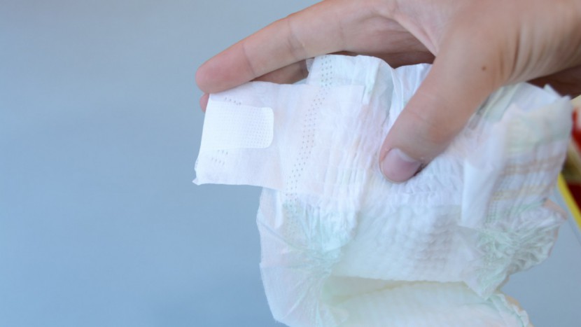 huggies little snugglers - the closure tabs and motion points on the little snugglers are soft...