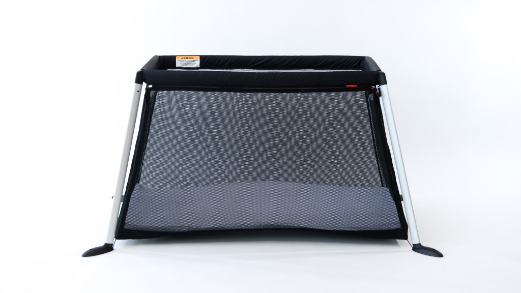 phil and teds traveller travel crib review - the traveller earned a blow average score for quality with a flimsy...