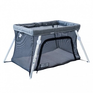 lotus travel crib