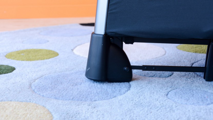 4moms breeze bassinet - the 4moms is too wide to fit through most interior doorways and the...