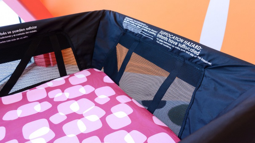 4moms breeze bassinet - the 4moms side walls are a combination of mesh and fabric which...