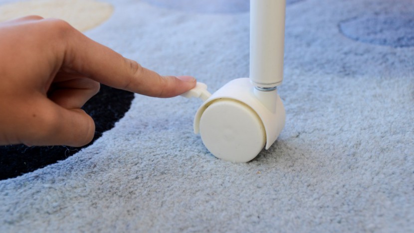 the wheels on the delta may lock in place, but they look and feel...