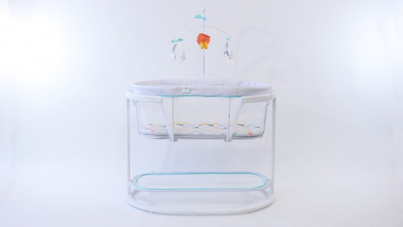 fisher-price soothing motions - while the fisher-price looks cute, it doesn&#039;t compare well to the...