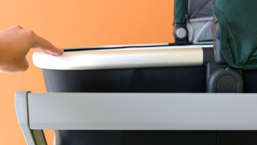 uppababy bassinet and stand - the uppababy bassinet tilts when you place even a small amount of...