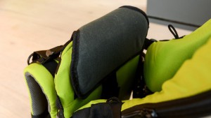 The drool/face pad of the Kiddy is nicely placed, but the vertical...