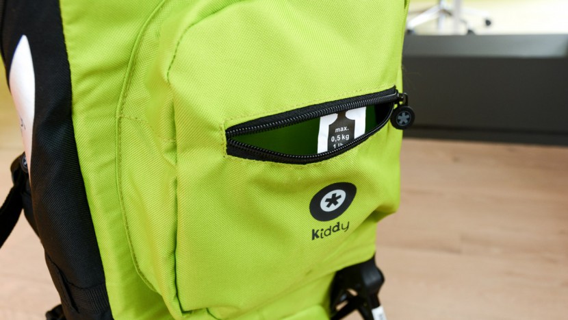 the top pocket on the kiddy has an exposed zipper that doesn't get...