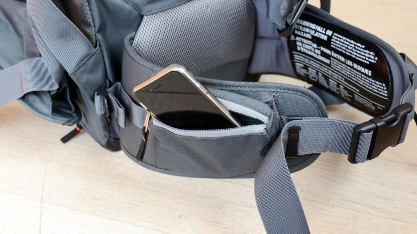 the right-side waist pocket has a zipper, but it isn't big enough to...