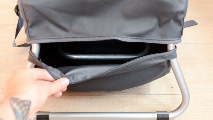 phil and teds parade - the larger pocket under the child pack on the parade has holes...