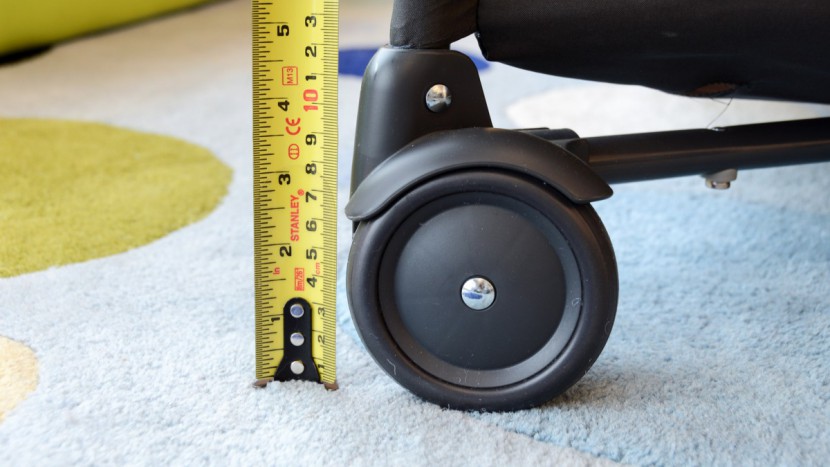 graco pack &#039;n play on the go bassinet - the graco has two wheels which are substantially larger than any...