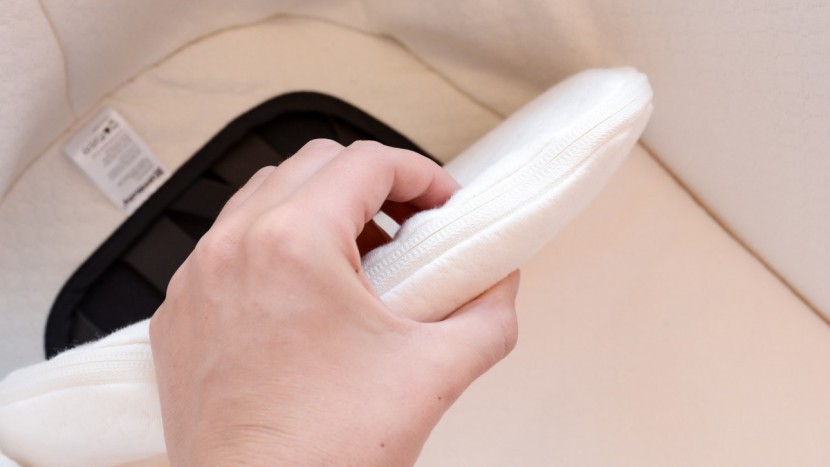 uppababy bassinet and stand - the uppababy mattress is a dense foam with the least compression for...