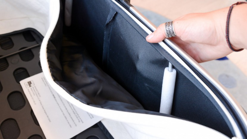 uppababy bassinet and stand - this is the inside between the layers of fabric on the uppababy...