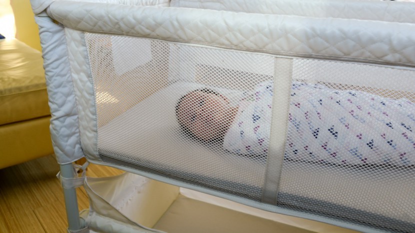bassinet - the arm&#039;s reach mesh sides provide great breathability, but the...