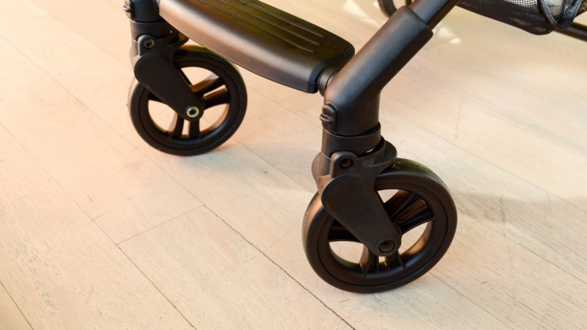 the zoe has single front wheels that are an improvement over the...