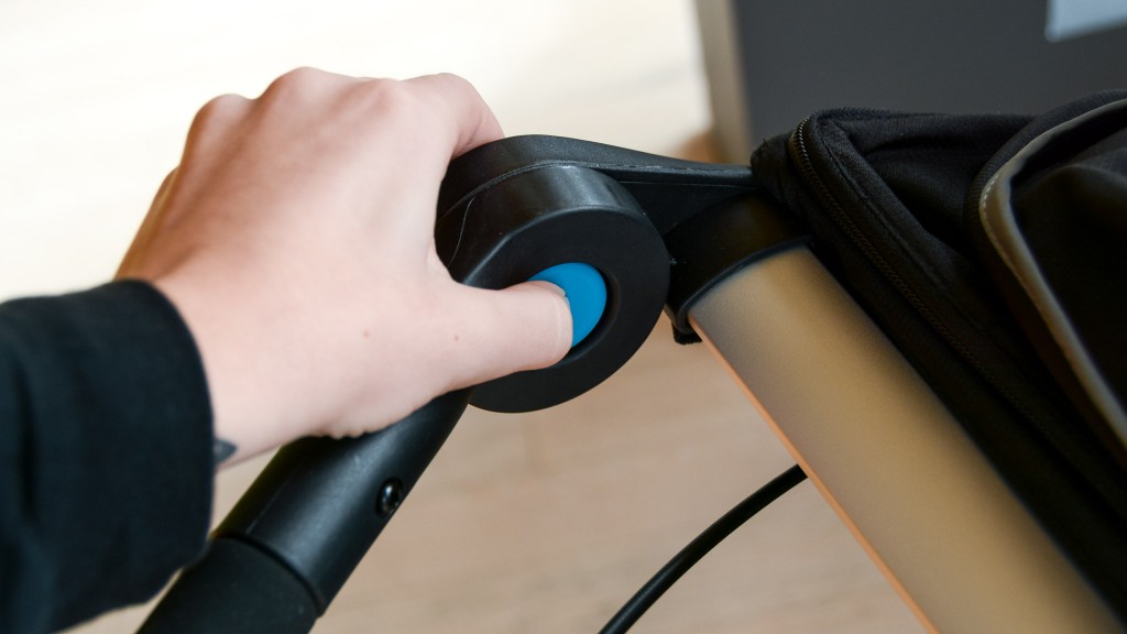 thule urban glide 2 double - the urban glide double handlebar height adjusts by rotating on a...