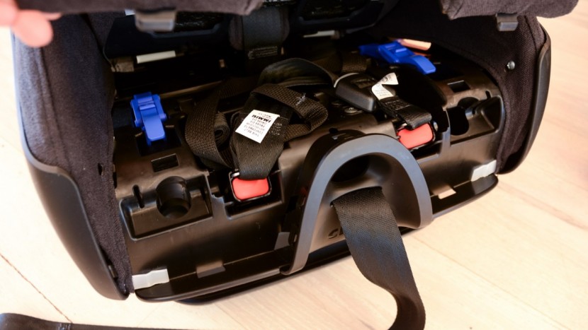 clek fllo - latch storage for the fllo is under the seat bottom. it takes some...