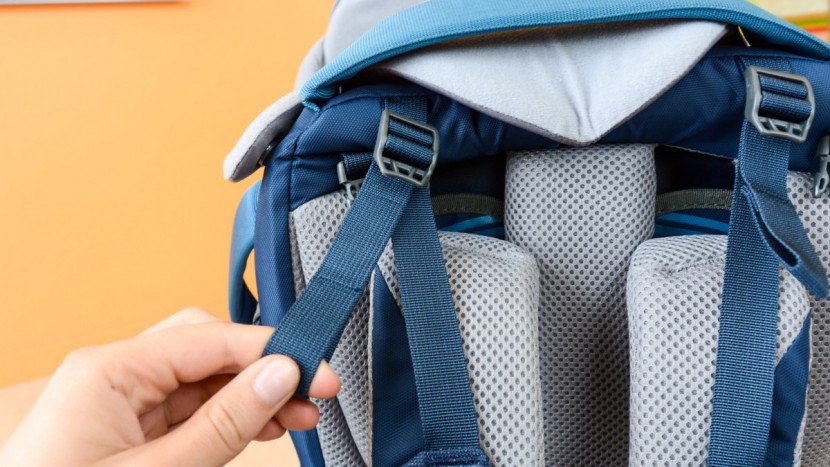 kelty journey perfectfit elite - the elite has load lifting straps that help disperse the weight of...