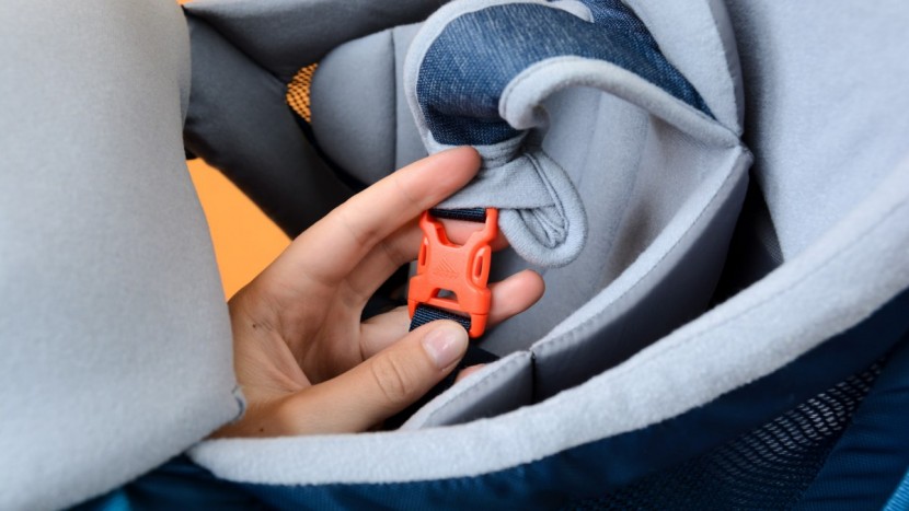 kelty journey perfectfit elite - the child harness attachment points on the elite store undercover...