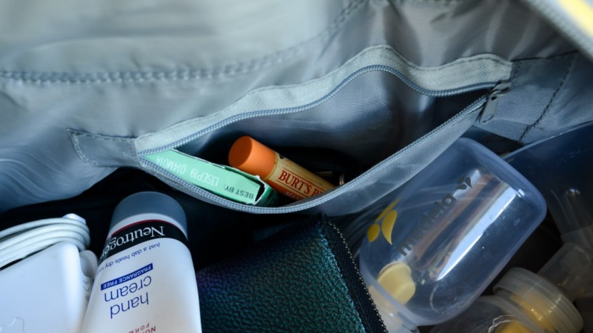 nurse purse - the single zippered pocket on the inside was just large enough to...