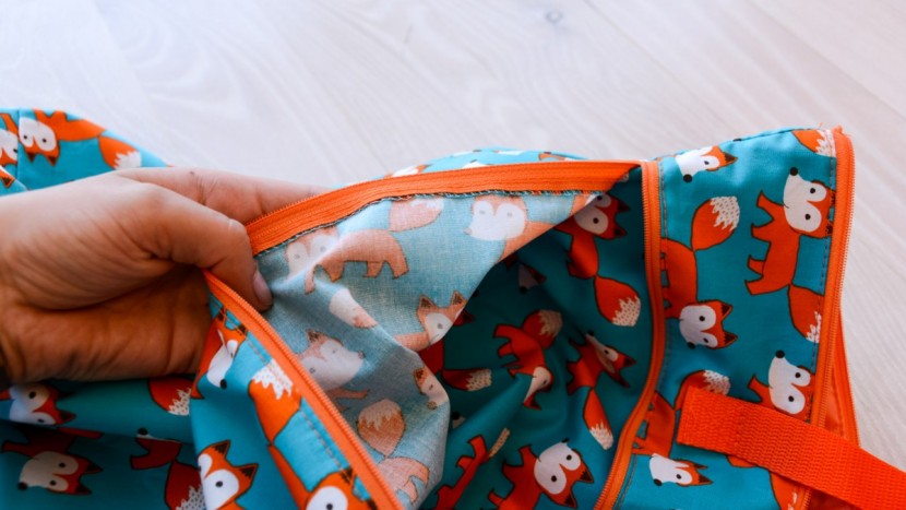 the front "dry" compartment is useful for storing dry diapers in the...