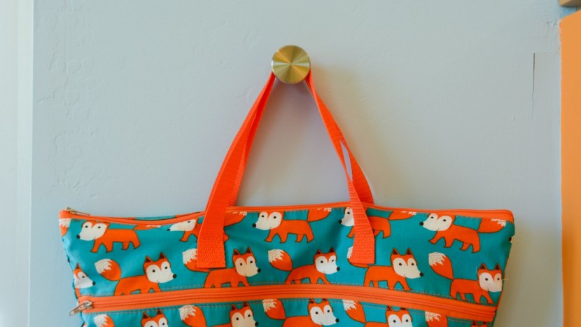 planet wise hanging wet/dry bag - the two handles make the planet wise hanging bag easy to store out...