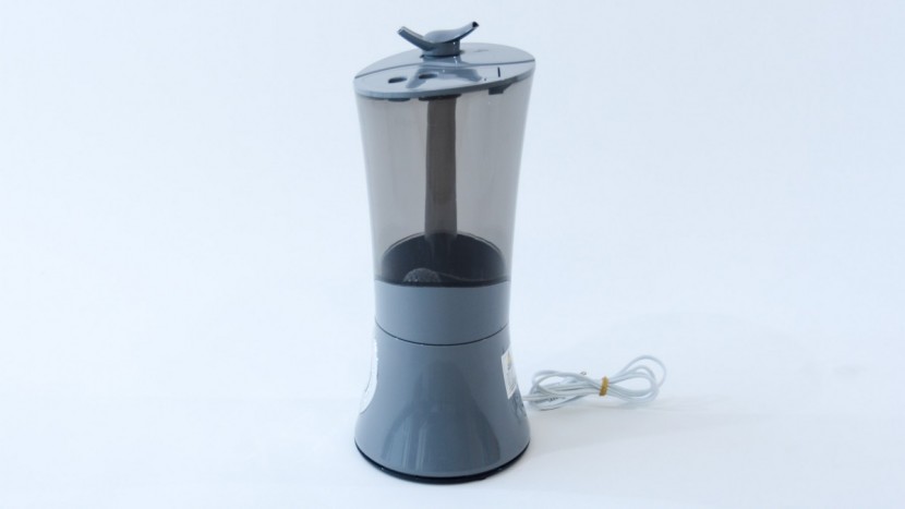 the air innovations has a large capacity tank and the manufacturer...