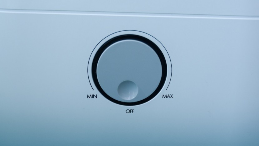 boneco u300 - the dial control on the boneco is simple and easy to use.