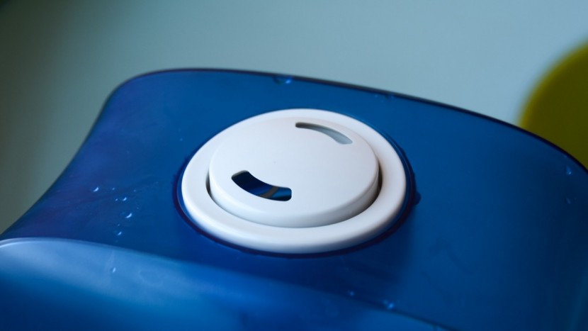 pureguardian h1250 - the pureguardian starts strong with significant mist output but...