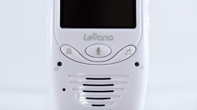 levana jena - the jena has limited buttons which make the face clean but also...