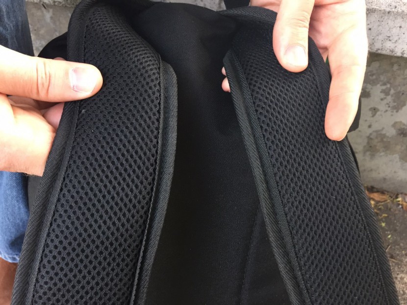 obersee rio with cooler - here you can see the mesh shoulder straps of the backpack. these...