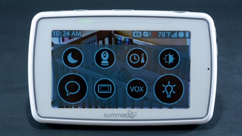 summer infant baby pixel - the touchscreen menu on the pixel has intuitive icons and works well.