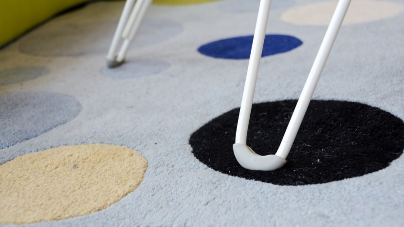 snoo smart sleeper - the angled legs and rubberized feet ensure there is no risk of...