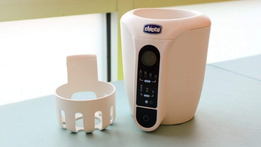 chicco naturalfit digital - the bottle removal basket on the digital can help you avoid contact...