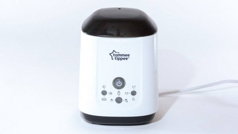 bottle warmer - the tommee tippee warmer works with a variety of different bottle...