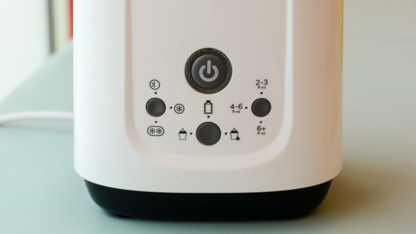 tommee tippee pump and go bottle and pouch warmer - with three buttons and easy to identify icons the tommee tippee is...