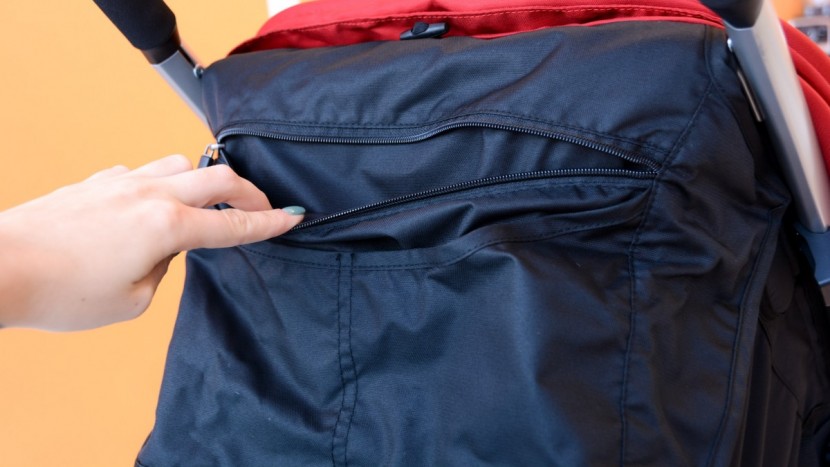 the back of the b-lively canopy has two open pockets and one...