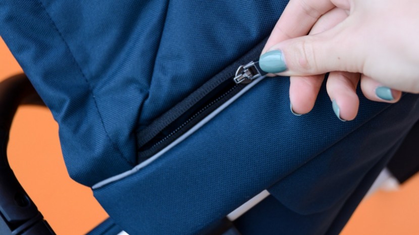 the sleek canopy has a zippable extension that includes a mesh...