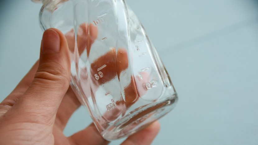 there is not much contrast between the volume markings and the rest...