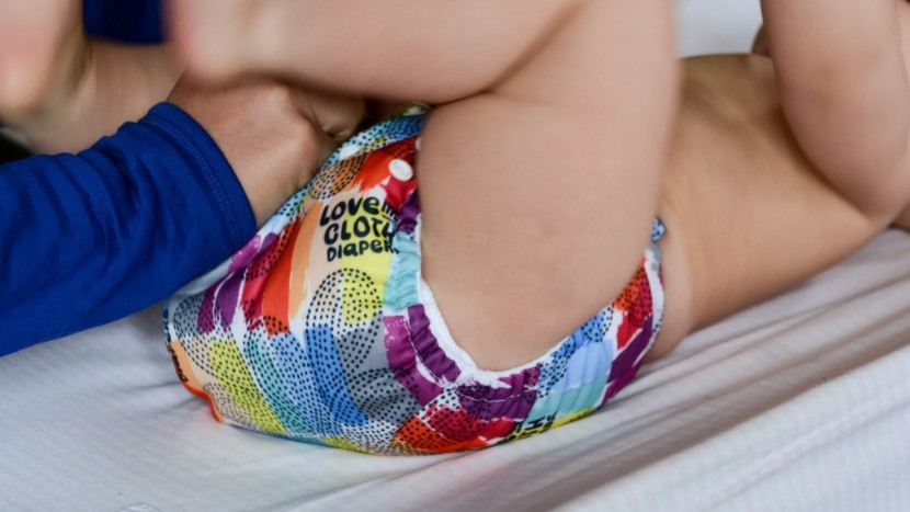 the single gusset felt snugger than some of the other diapers we...