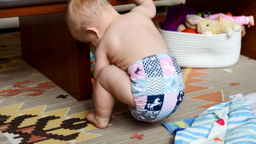 imagine baby pocket snap - even with a very active baby, we experienced no issues getting a...