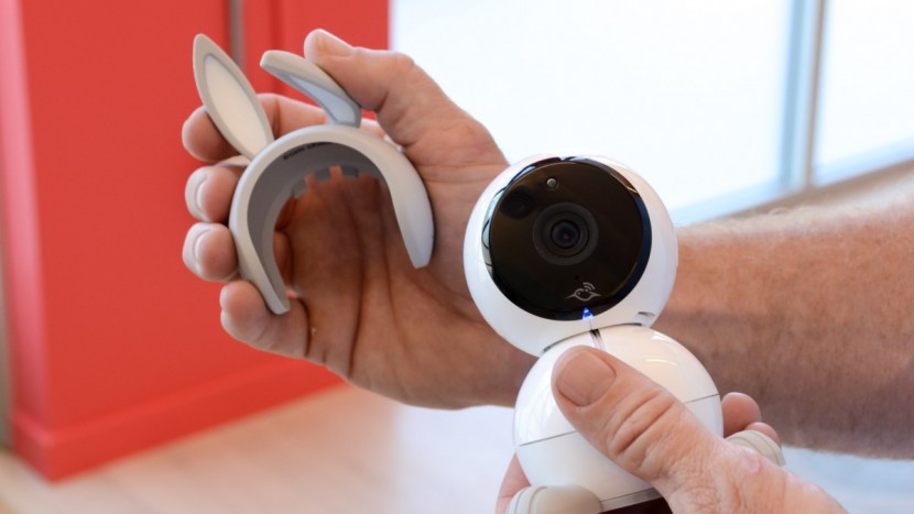 the arlo comes with a bunny hat to make it more interesting for baby...