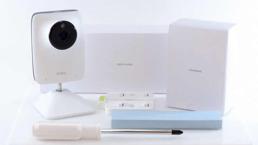 miku - the miku and accessories are nicely packaged and give the impression...