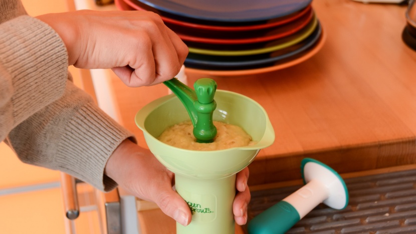 green sprouts fresh baby food mill - the green sprouts fresh baby food mill is hand-operated, and...