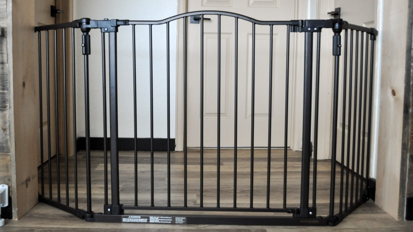baby gate - the 3-panel design of the toddleroo makes it ideal for wide or...