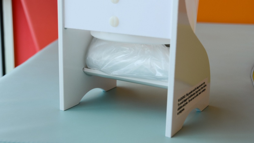 diaper one-n-done - some users complain that the space designed to hold the liners is...