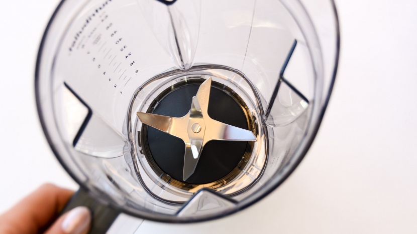 nutribullet blender - the nutribullet&#039;s blades are sharp and we strongly recommend a...